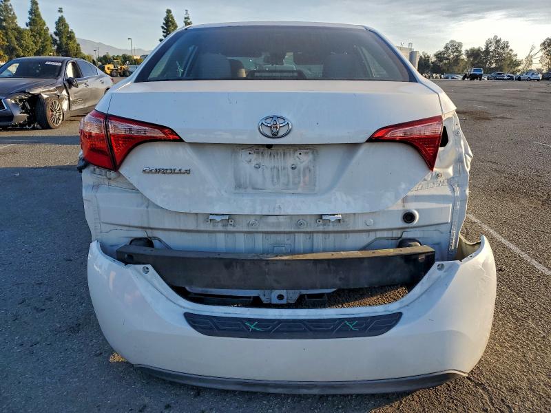 Photo 6 from auction – 2018 TOYOTA COROLLA with VIN 5YFBURHE9JP780718