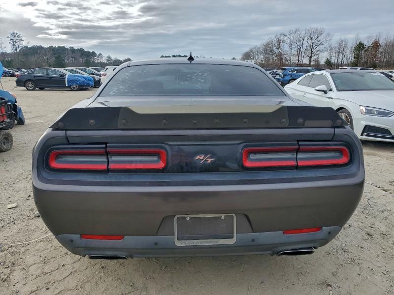 Photo 6 from auction – 2015 DODGE CHALLENGER with VIN 2C3CDZAT9FH733400