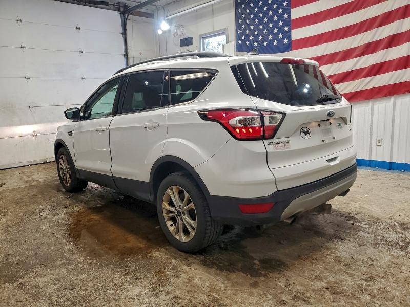 Photo 2 from auction – 2018 FORD ESCAPE with VIN 1FMCU9HD3JUA06135