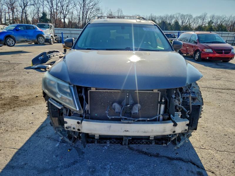 Photo 5 from auction – 2015 NISSAN PATHFINDER with VIN 5N1AR2MM1FC644595