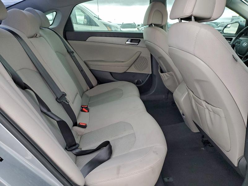 Photo 10 from auction – 2016 HYUNDAI SONATA SE with VIN 5NPE24AF5GH407559