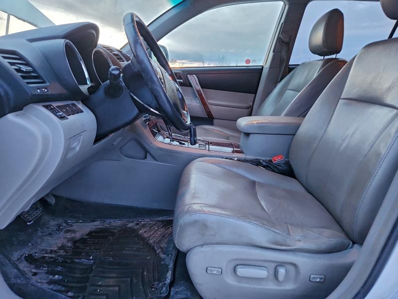 Photo 7 from auction – 2011 TOYOTA HIGHLANDER with VIN 5TDDK3EH1BS059456