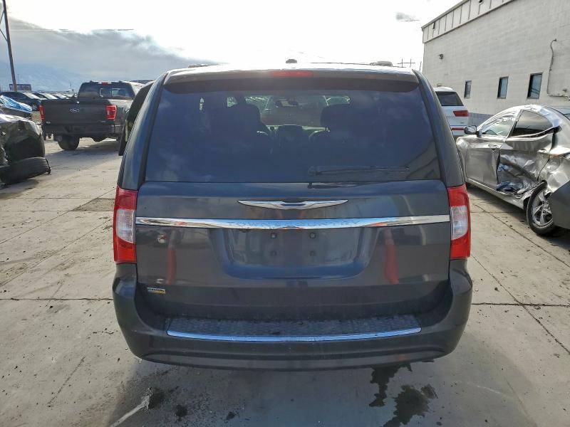 Photo 6 from auction – 2011 CHRYSLER TOWN & COU with VIN 2A4RR8DG3BR796703