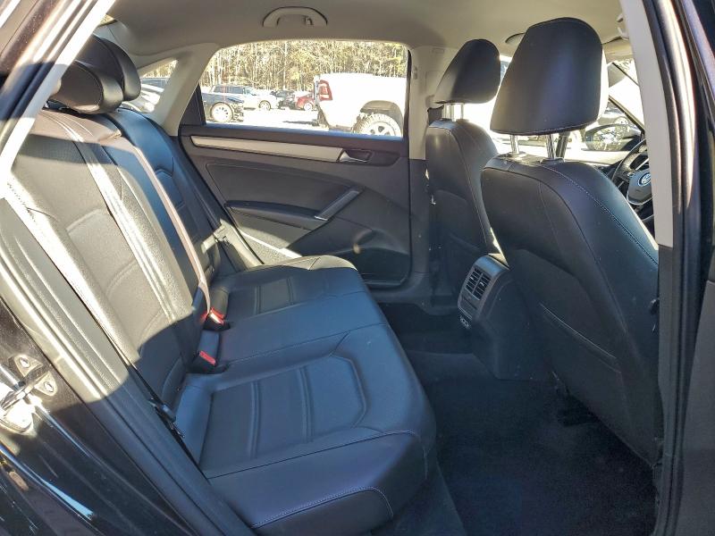 Photo 10 from auction – 2020 VOLKSWAGEN PASSAT SE with VIN 1VWSA7A32LC007281