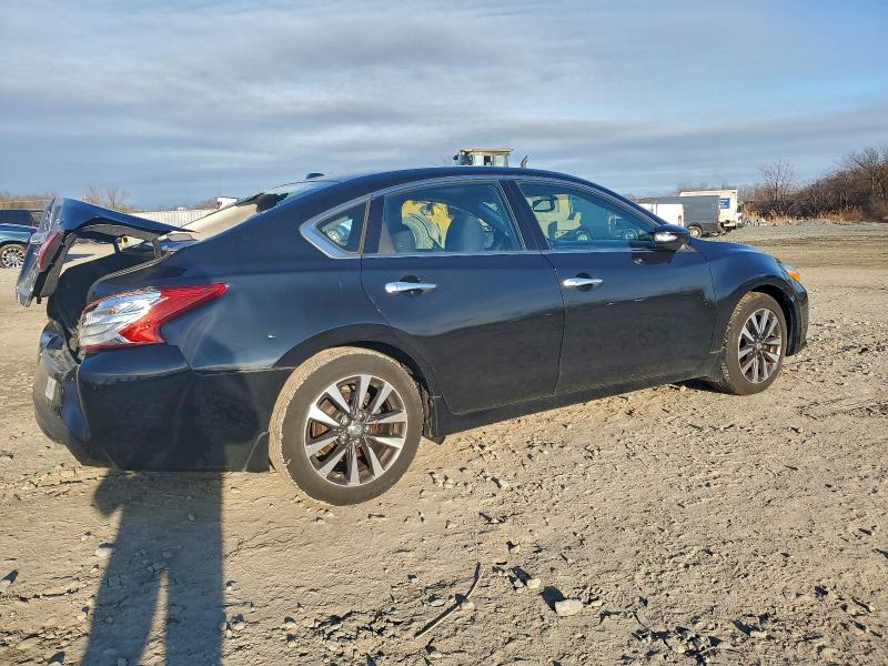 Photo 3 from auction – 2017 NISSAN ALTIMA 2.5 with VIN 1N4AL3AP2HC222001