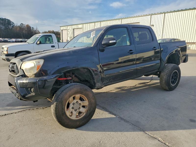 Photo 1 from auction – 2012 TOYOTA TACOMA DOU with VIN 5TFLU4EN6CX037594