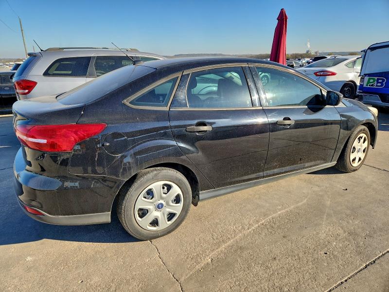 Photo 3 from auction – 2017 FORD FOCUS with VIN 1FADP3E2XHL229827