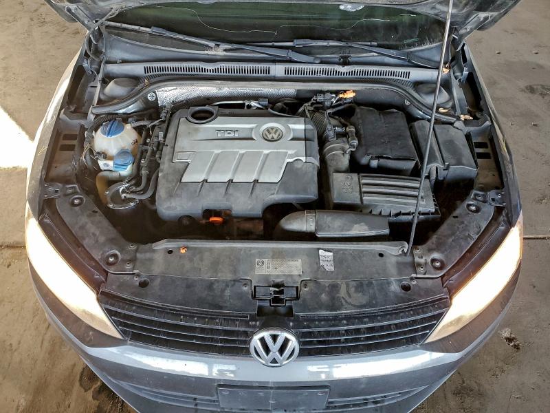 Photo 11 from auction – 2011 VOLKSWAGEN JETTA with VIN 3VWLL7AJ5BM125724