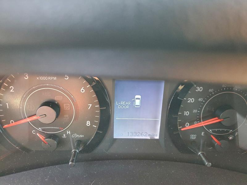 Photo 9 from auction – 2015 TOYOTA SIENNA with VIN 5TDZK3DC0FS668782