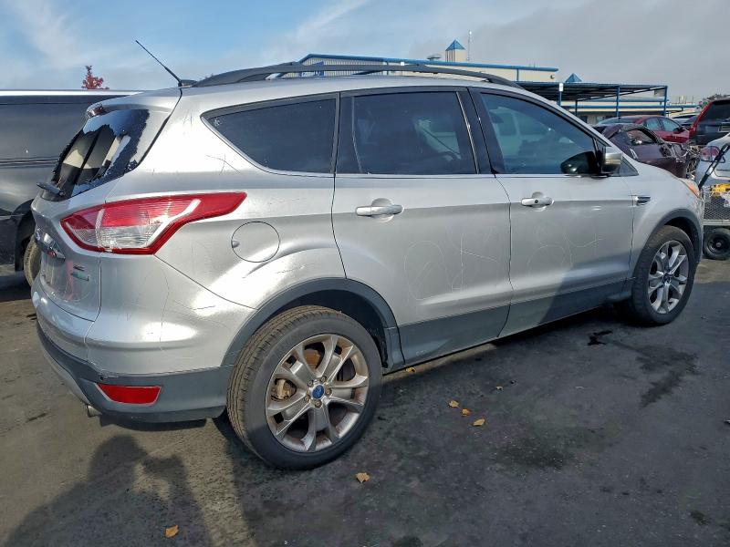 Zdjęcie 3 z aukcji – 2013 FORD ESCAPE SEL z VIN 1FMCU0H95DUC34519
