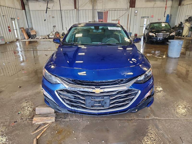 Photo 5 from auction – 2019 CHEVROLET MALIBU LT with VIN 1G1ZD5ST5KF143552