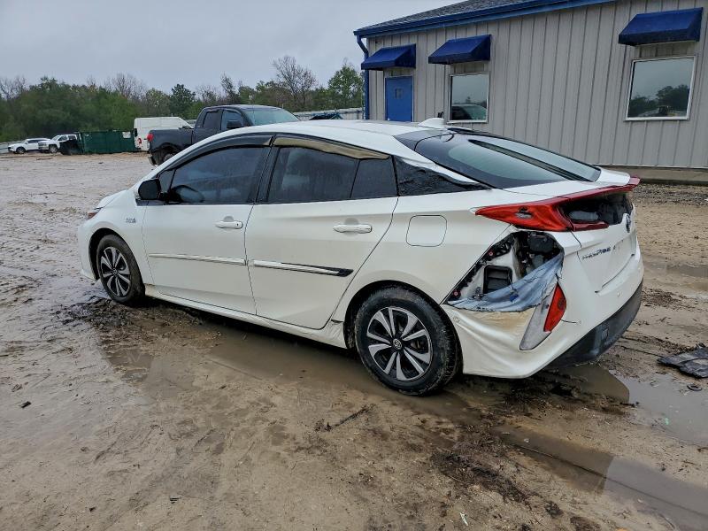 Photo 2 from auction – 2017 TOYOTA PRIUS PRIM with VIN JTDKARFP5H3047226