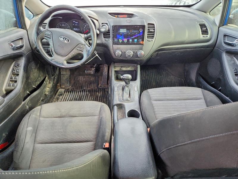 Photo 8 from auction – 2015 KIA FORTE LX with VIN KNAFX4A63F5325959