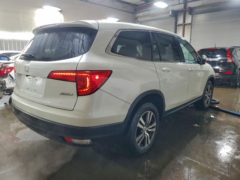 Photo 3 from auction – 2017 HONDA PILOT EXL with VIN 5FNYF6H65HB022862