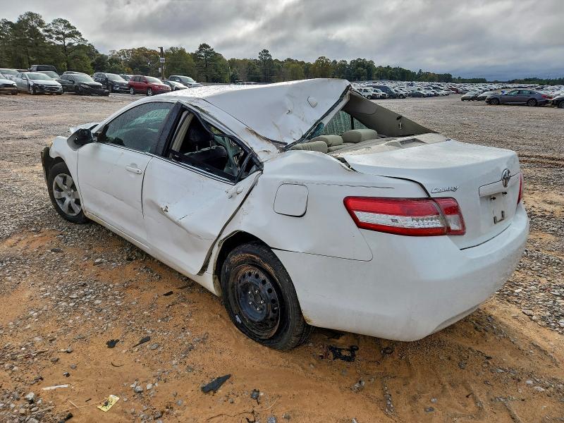 Photo 2 from auction – 2011 TOYOTA CAMRY BASE with VIN 4T1BF3EK3BU725201