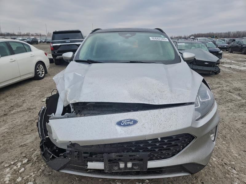 Photo 5 from auction – 2020 FORD ESCAPE SEL with VIN 1FMCU9H60LUB95377