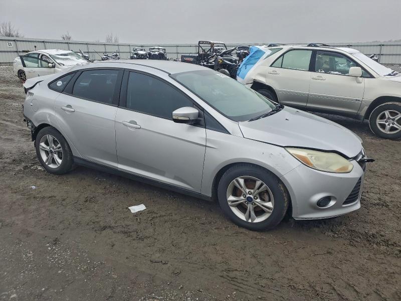 Photo 4 from auction – 2014 FORD FOCUS SE with VIN 1FADP3F22EL368036