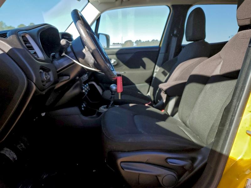 Photo 7 from auction – 2016 JEEP RENEGADE L with VIN ZACCJBBW4GPD68032