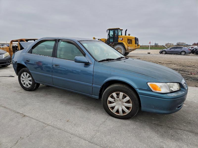 Photo 4 from auction – 2000 TOYOTA CAMRY CE with VIN 4T1BG22K8YU992869