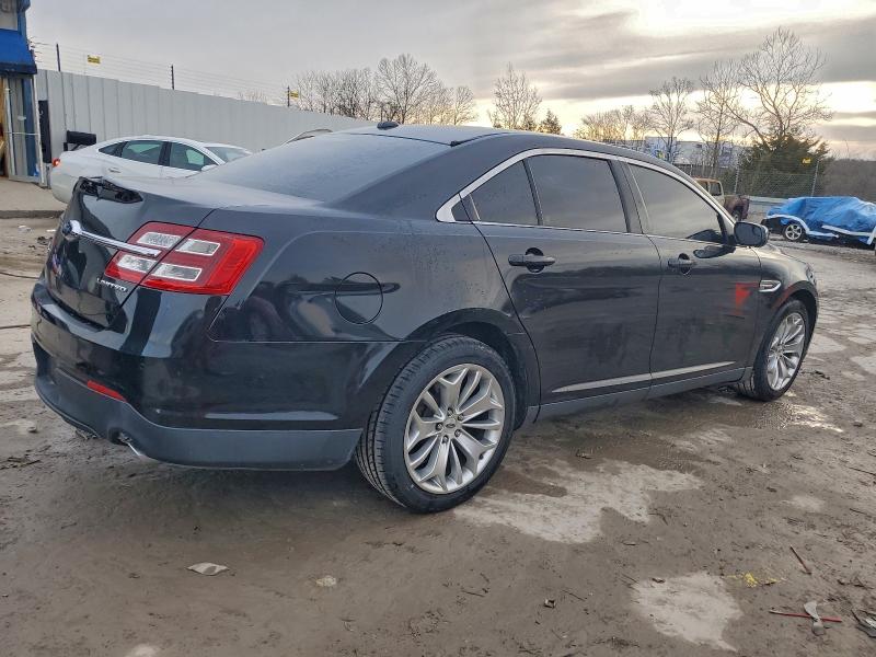 Photo 3 from auction – 2015 FORD TAURUS with VIN 1FAHP2F85FG108661