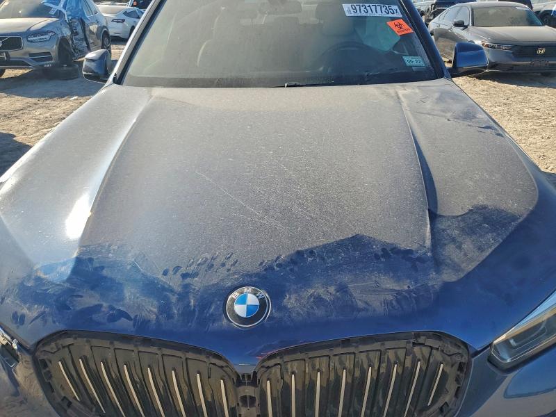 Photo 11 from auction – 2020 BMW X5 SDRIVE with VIN 5UXCR4C02LLW65036