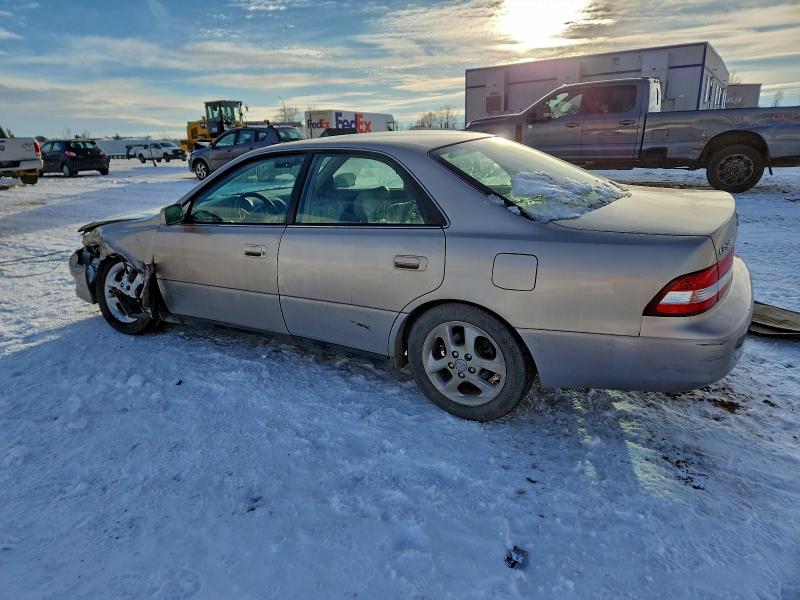 Photo 2 from auction – 2000 LEXUS ES 300 with VIN JT8BF28G4Y0239971