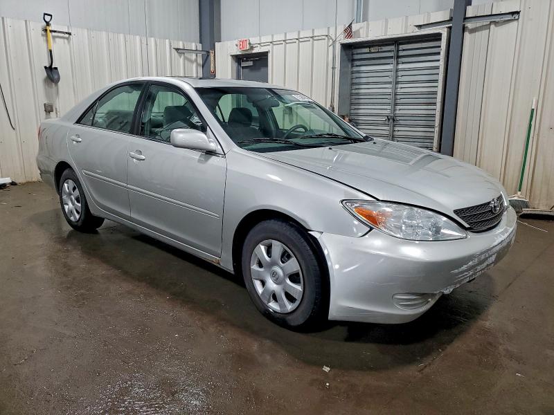 Photo 4 from auction – 2002 TOYOTA CAMRY LE with VIN 4T1BE30K42U017050