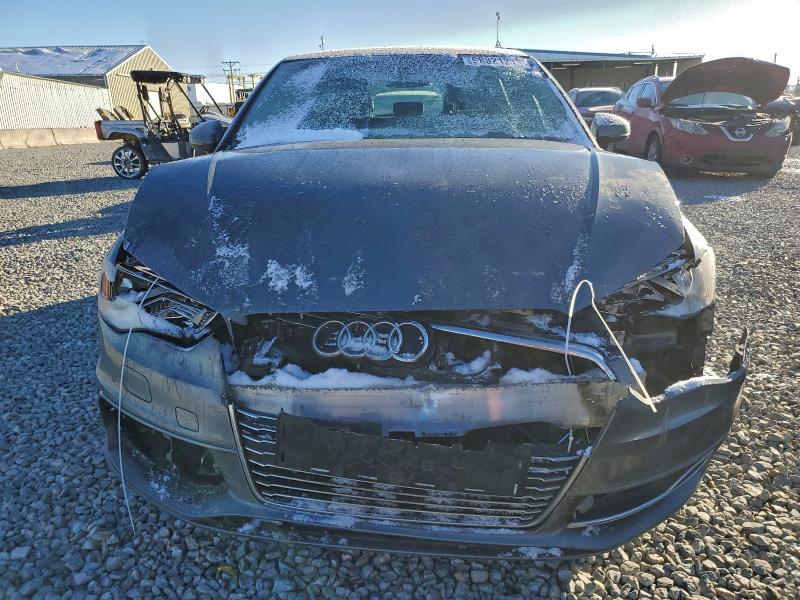 Photo 5 from auction – 2016 AUDI A3 E-TRON with VIN WAUTPBFF1GA098327