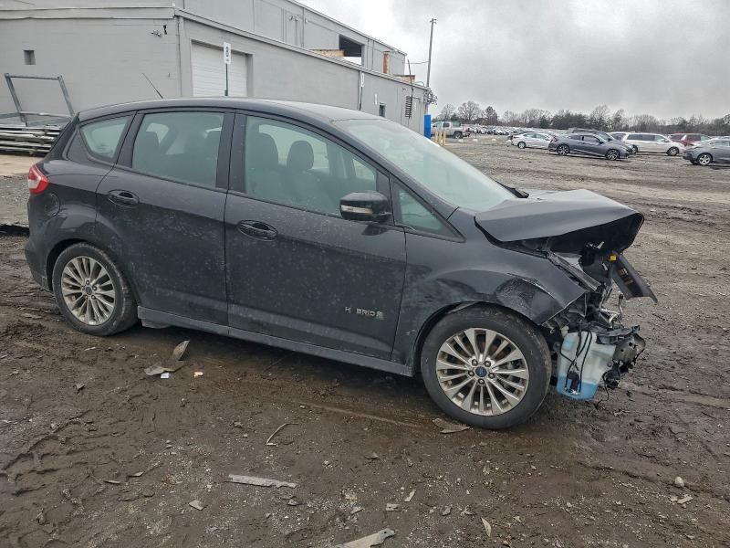 Photo 4 from auction – 2017 FORD C-MAX with VIN 1FADP5AU2HL114643