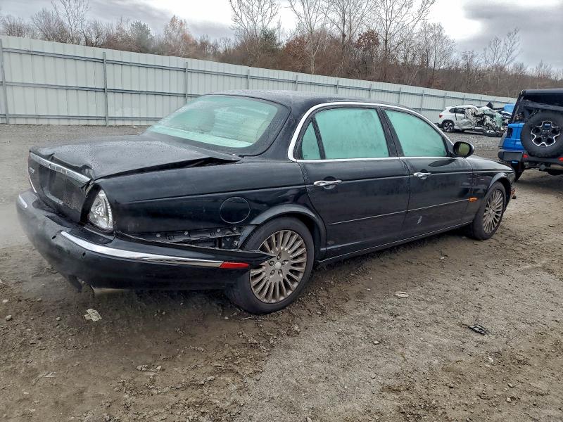 Photo 3 from auction – 2005 JAGUAR VANDENPLAS with VIN SAJWA82C55SG44512