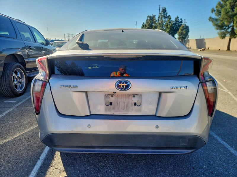 Photo 6 from auction – 2017 TOYOTA PRIUS with VIN JTDKARFU9H3050250