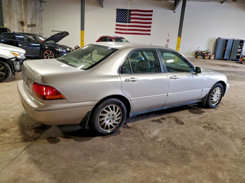 Photo 3 from auction – 1998 ACURA 3.5RL with VIN JH4KA9645WC003082