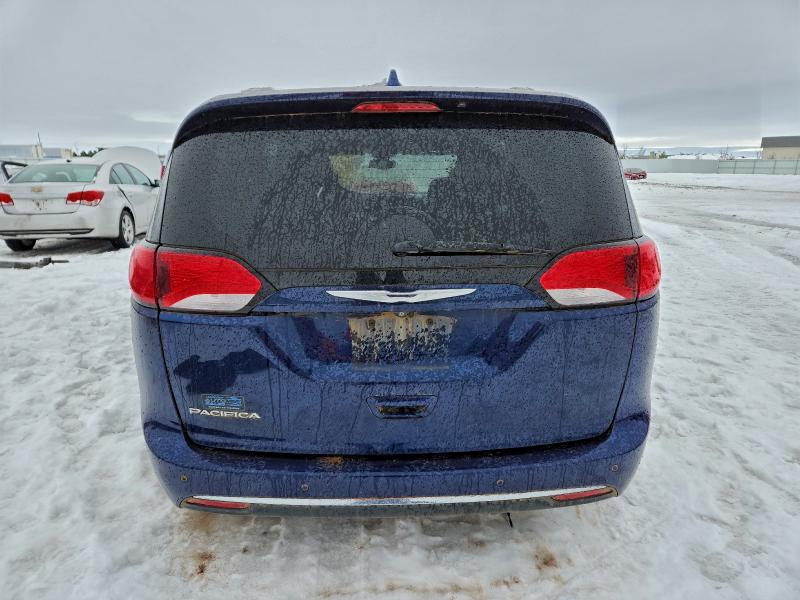 Photo 6 from auction – 2017 CHRYSLER PACIFICA T with VIN 2C4RC1BG0HR526368