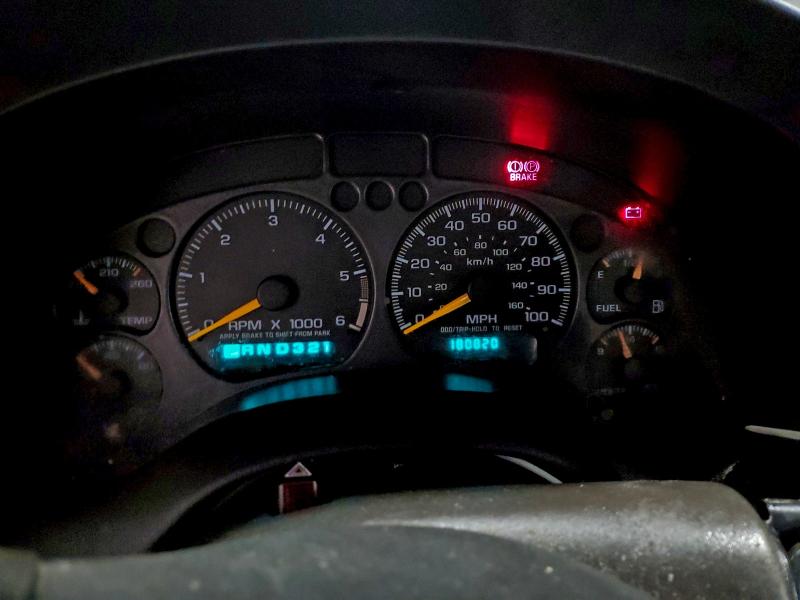 Photo 9 from auction – 2000 GMC SONOMA with VIN 1GTCS19W5YK194514