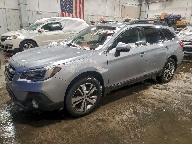 SUBARU OUTBACK 2. 2018 with VIN 4S4BSANC6J3353821 - Photo from auction