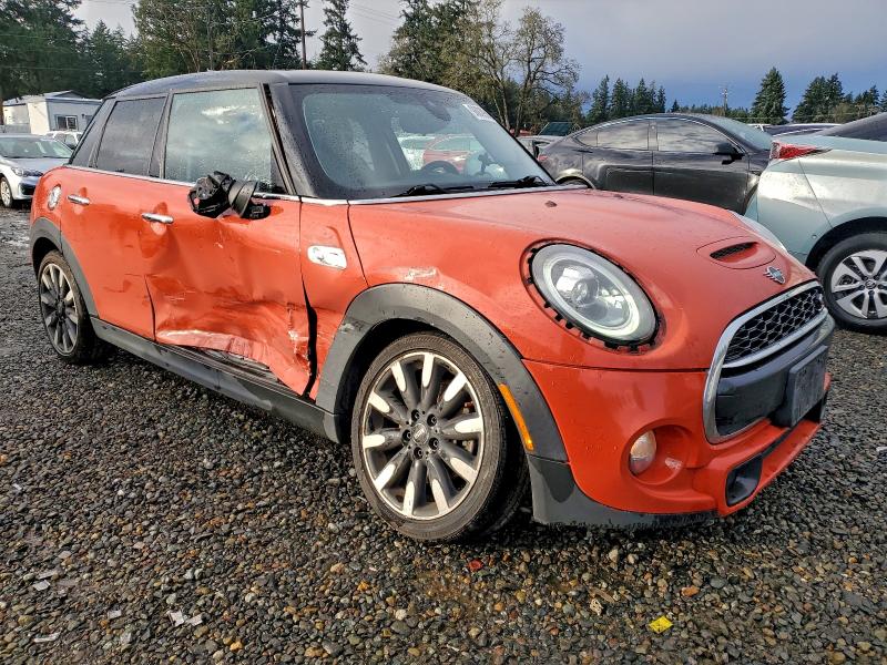 Photo 4 from auction – 2019 MINI COOPER S with VIN WMWXU3C5XK2H87736