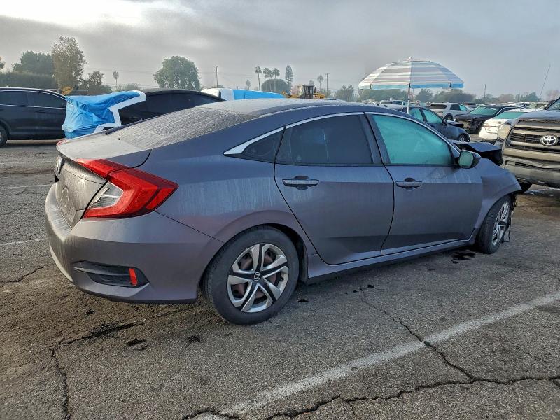 Photo 3 from auction – 2017 HONDA CIVIC LX with VIN 2HGFC2F59HH521257