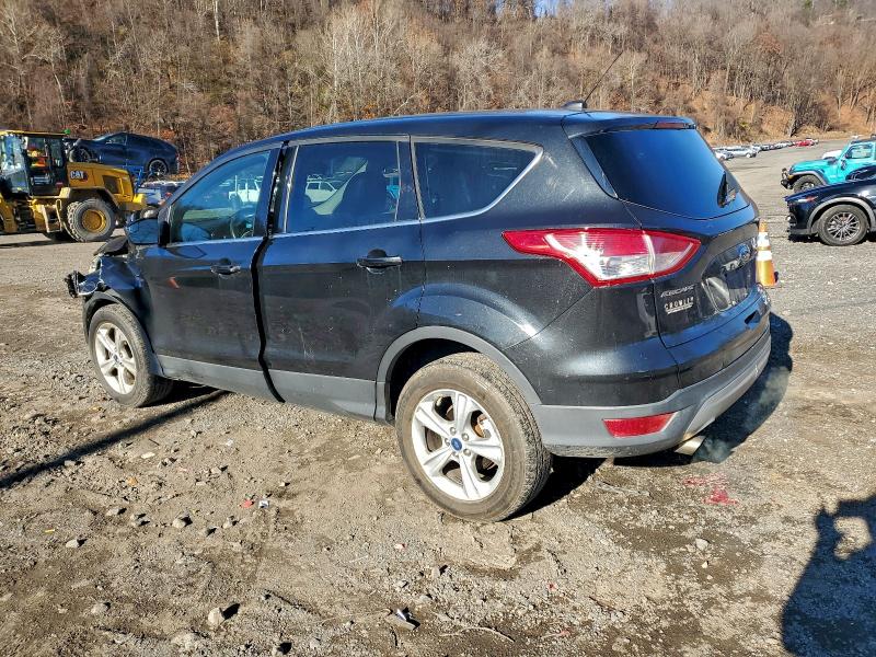 Photo 2 from auction – 2015 FORD ESCAPE SE with VIN 1FMCU9G97FUA20902