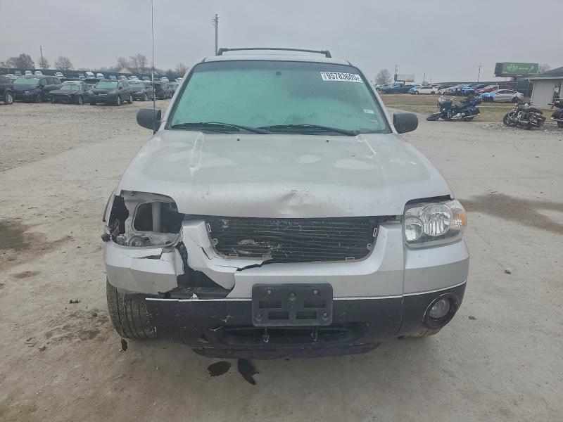 Photo 5 from auction – 2006 FORD ESCAPE LIM with VIN 1FMYU94116KA96566