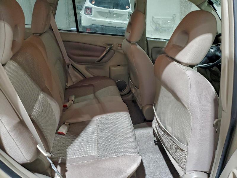 Photo 11 from auction – 2005 TOYOTA RAV4 with VIN JTEHD20V850061548