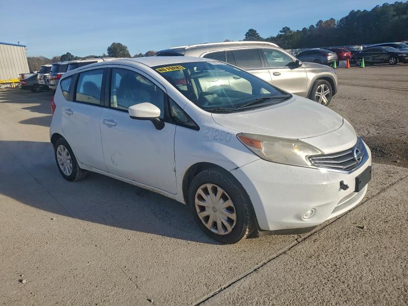 Photo 4 from auction – 2015 NISSAN VERSA NOTE with VIN 3N1CE2CP5FL424842