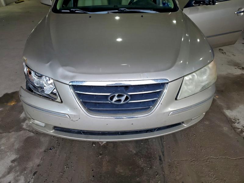 Photo 11 from auction – 2009 HYUNDAI SONATA SE with VIN 5NPEU46F69H497889