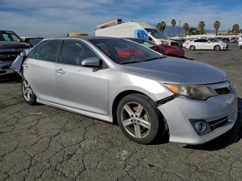 Photo 4 from auction – 2014 TOYOTA CAMRY L with VIN 4T1BF1FK6EU450415