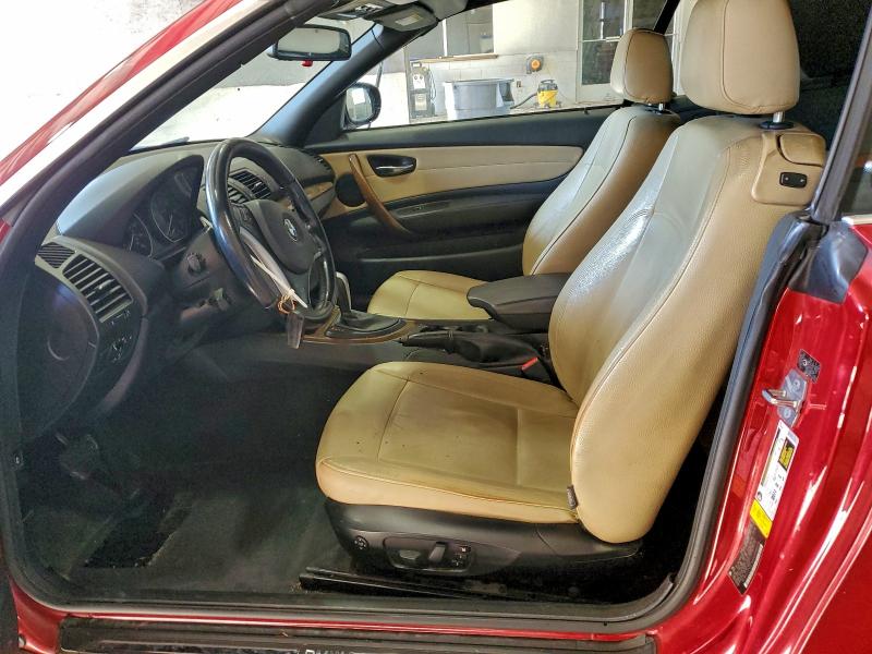 Photo 7 from auction – 2010 BMW 128 I with VIN WBAUN1C55AVH81716