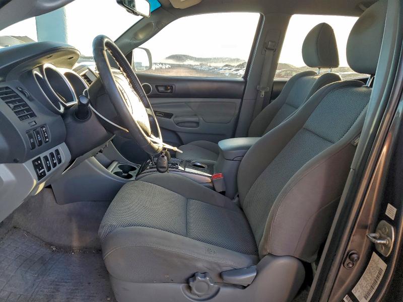 Photo 7 from auction – 2011 TOYOTA TACOMA DOU with VIN 3TMLU4EN9BM076765