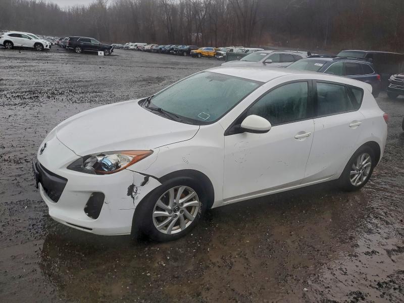 MAZDA 3 I 2013 with VIN JM1BL1LP4D1819477 - Photo from auction