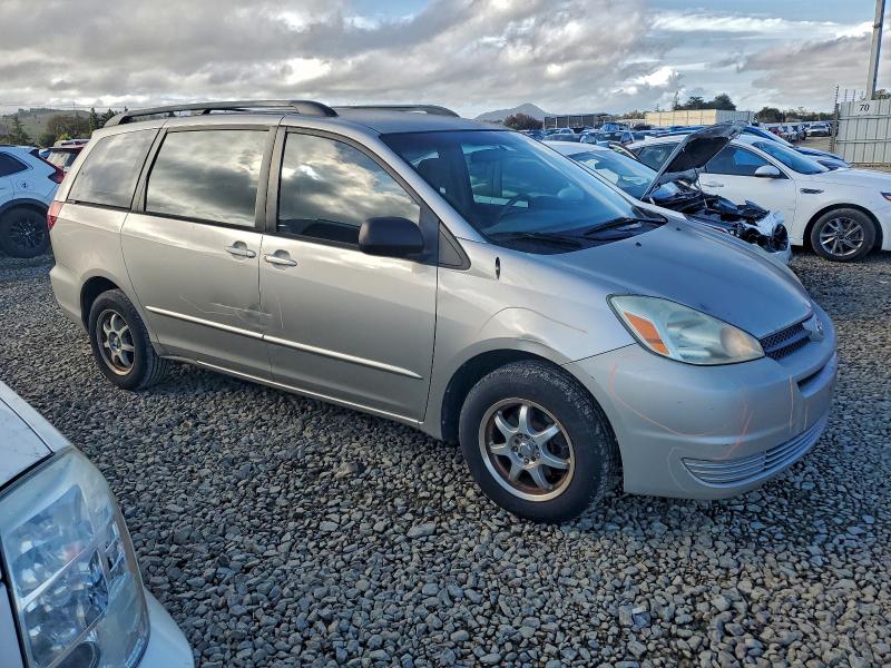 Photo 4 from auction – 2004 TOYOTA SIENNA CE with VIN 5TDZA23C44S196775