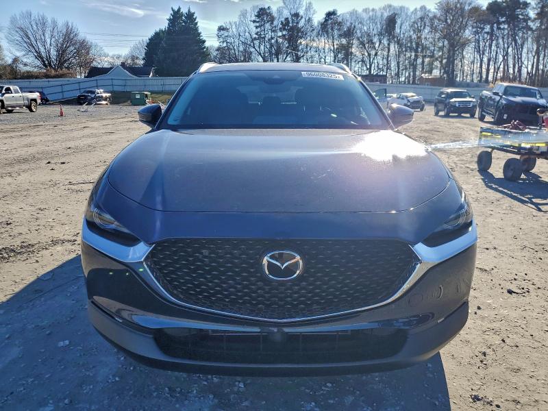 Photo 5 from auction – 2022 MAZDA CX-30 PREM with VIN 3MVDMBDL8NM403653