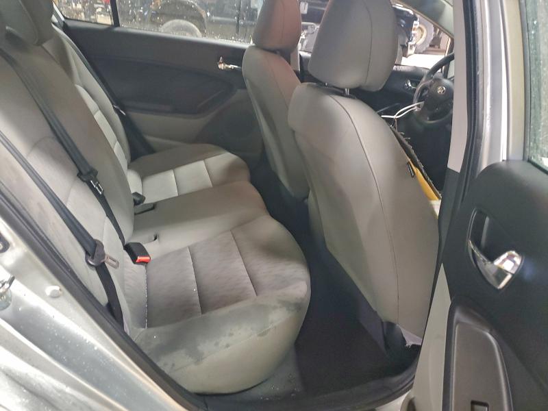 Photo 10 from auction – 2014 KIA FORTE LX with VIN KNAFK4A68E5117508
