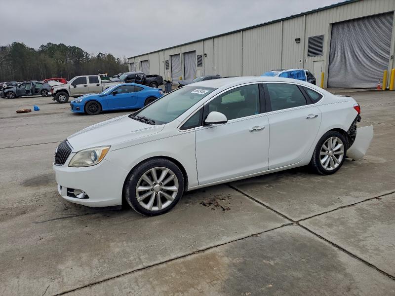 BUICK VERANO 2014 with VIN 1G4PP5SK5E4105621 - Photo from auction